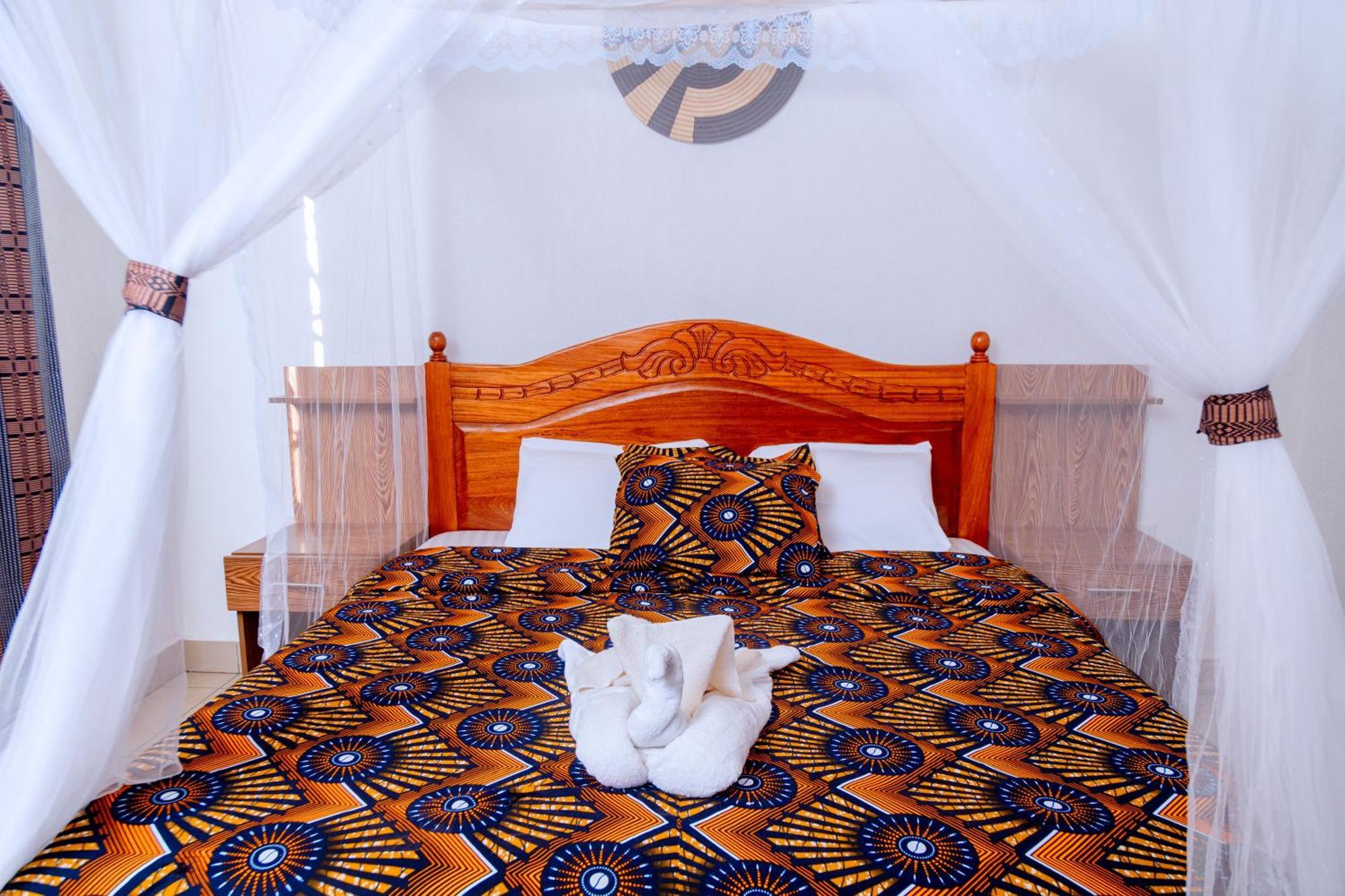 Isange Paradise Resort Ruhengeri Exterior photo